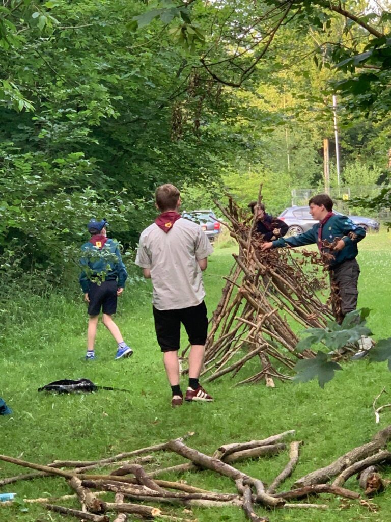 Den making